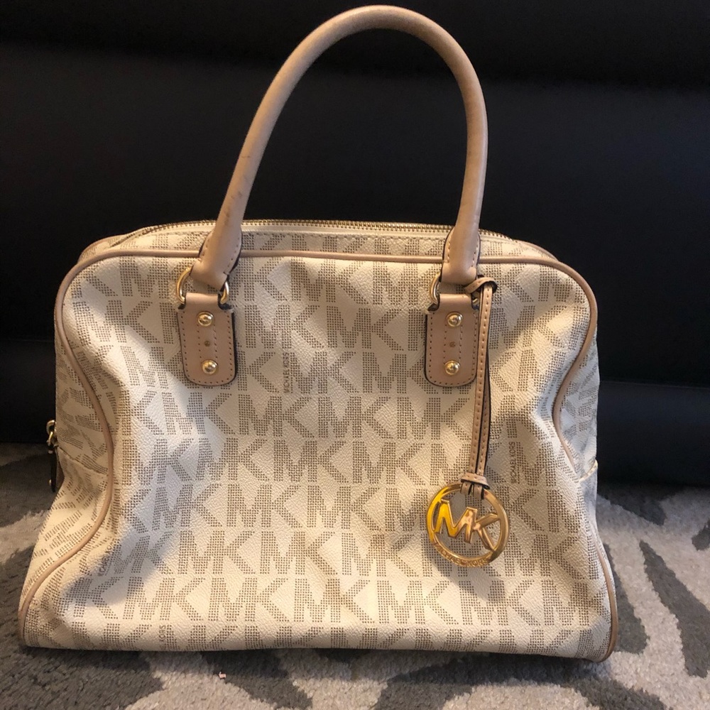 Michael Kors purse